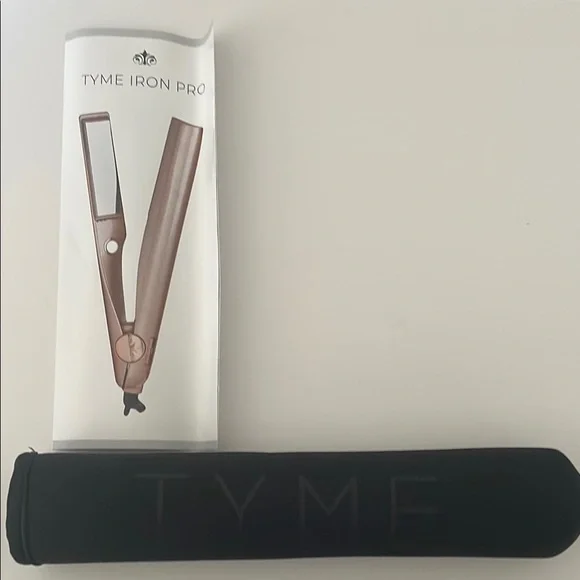 Tyme Iron Pro Hair Straightener/Curling Iron - Black and Rose Gold - Picture 2 of 3